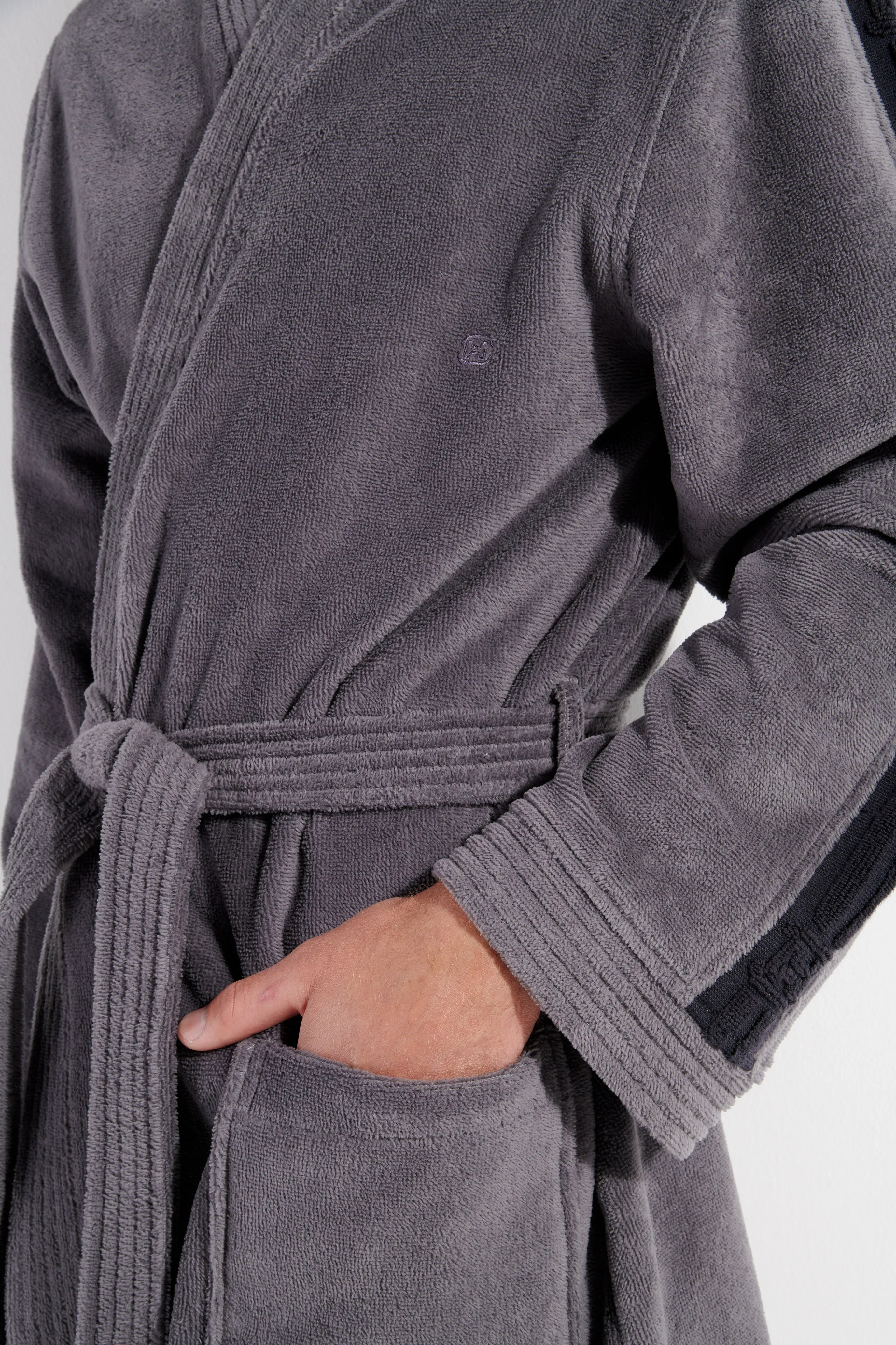 Preston Bathrobe | Grey 402726-00zu
